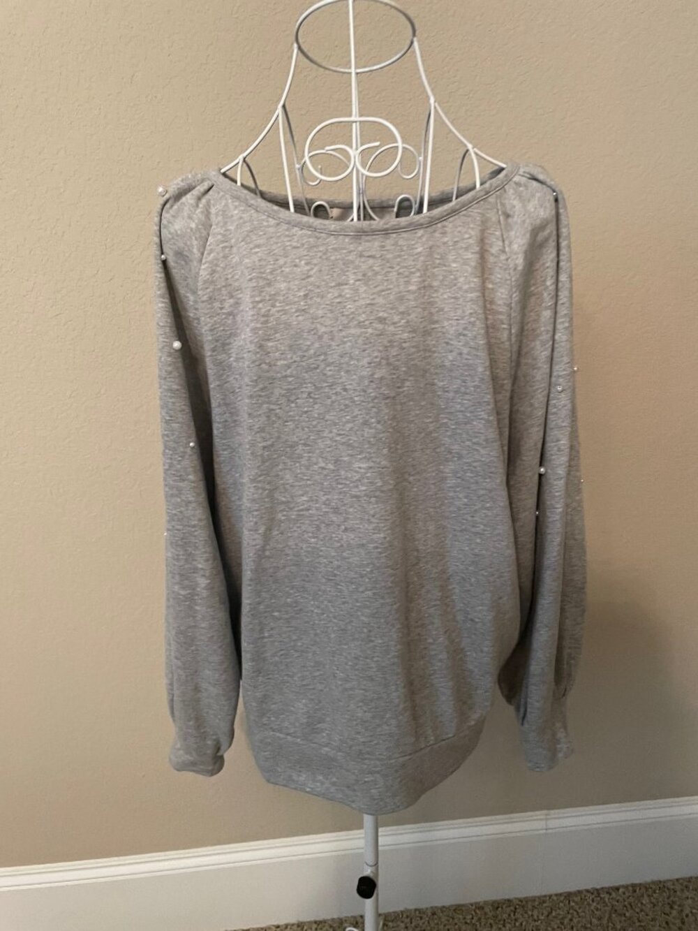 Loft Sweatshirt Pearl Beads Grey Size L Medium Puff Long Sleeve